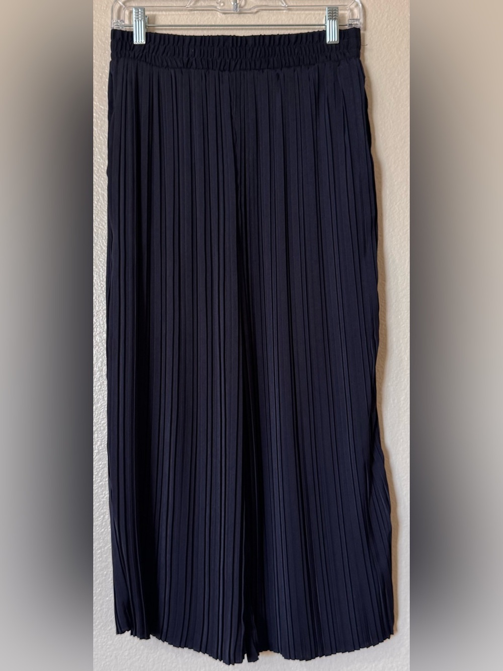 Industry Pleated Wide Leg Cropped Pants Dark Navy Blue Size Small